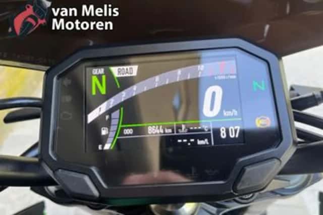 Kawasaki Z900 (2022) thumbnail 4