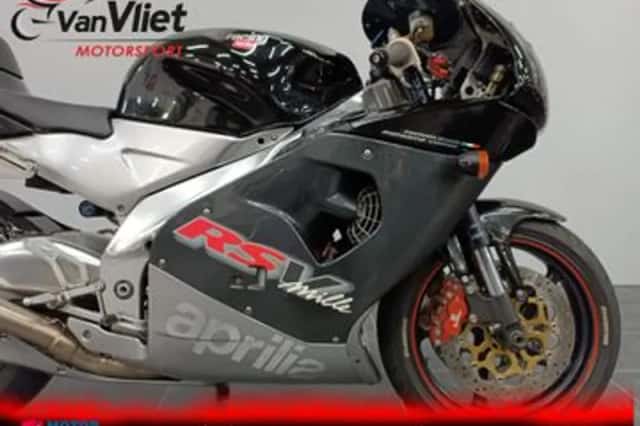 APRILIA RSV MILLE (1998) thumbnail 3