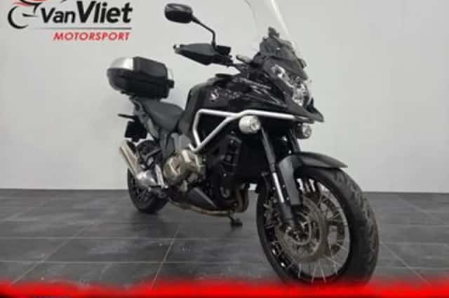 Honda VFR1200 (2015) thumbnail 1