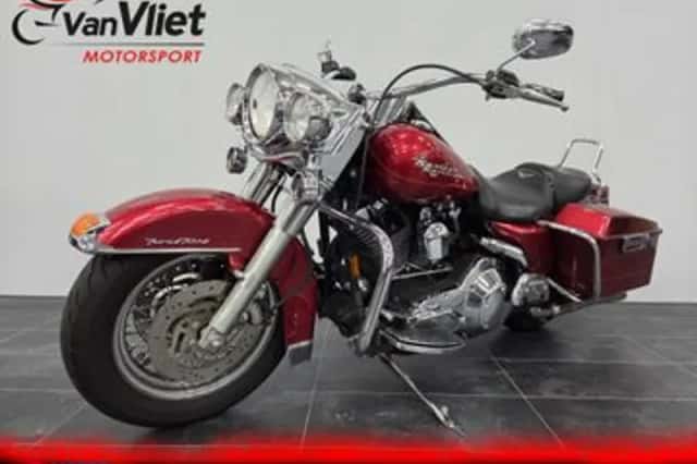 Harley-Davidson Roadking (2004) thumbnail 2