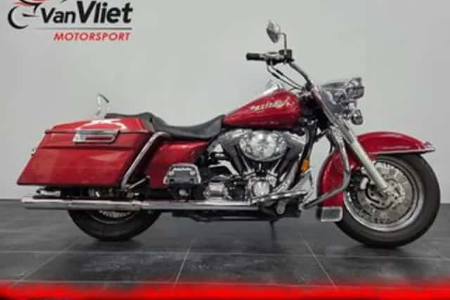 Harley-Davidson Roadking (2004) thumbnail 3