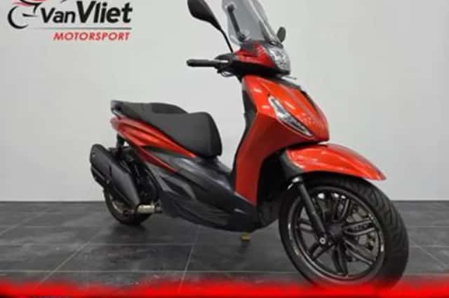 Piaggio Beverly 400 S (2021) thumbnail 1