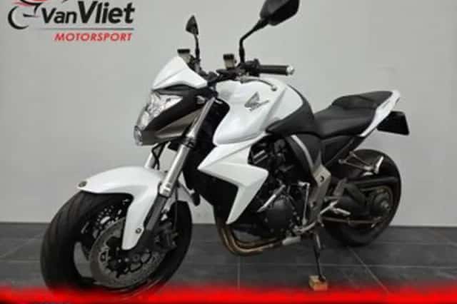 Honda CB1000R (2008) thumbnail 2