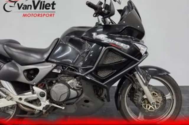 Honda XL 1000 V Varadero (2003) thumbnail 3