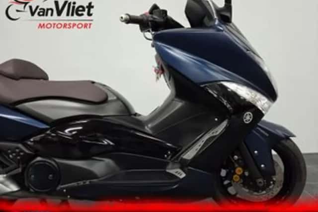Yamaha XP 500 T MAX (2013) thumbnail 3
