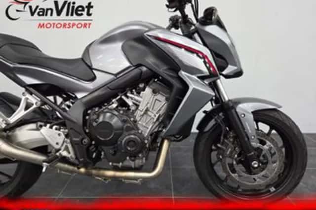 Honda CB650F (2016) thumbnail 3