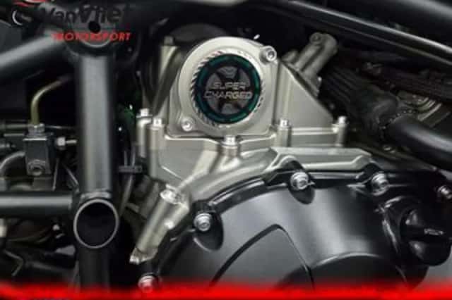 Kawasaki Ninja H2 (2019) thumbnail 6