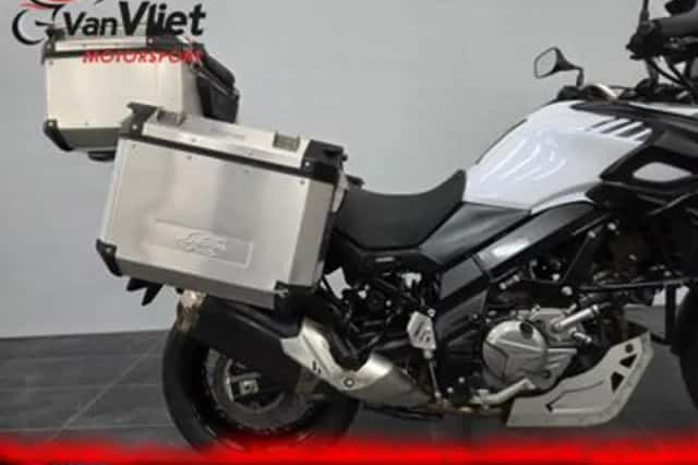 Suzuki V-Strom 650 (2017) thumbnail 4