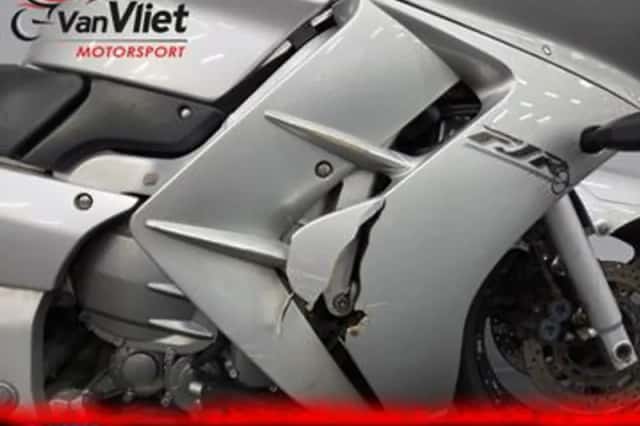 Yamaha FJR1300 (2002) thumbnail 6