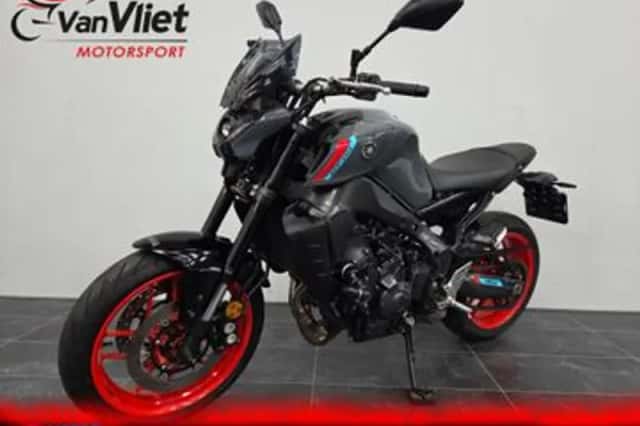 Yamaha MT-09 (2021) thumbnail 2