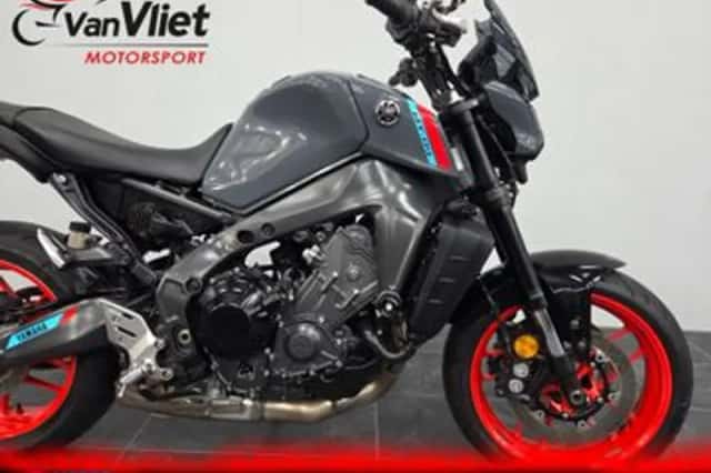 Yamaha MT-09 (2021) thumbnail 3