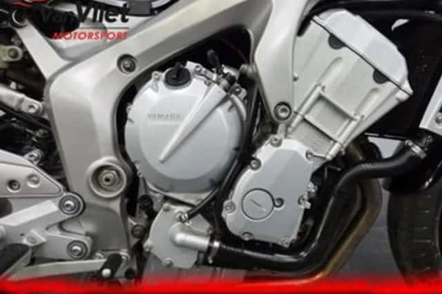 Yamaha FZ6 (2007) thumbnail 5