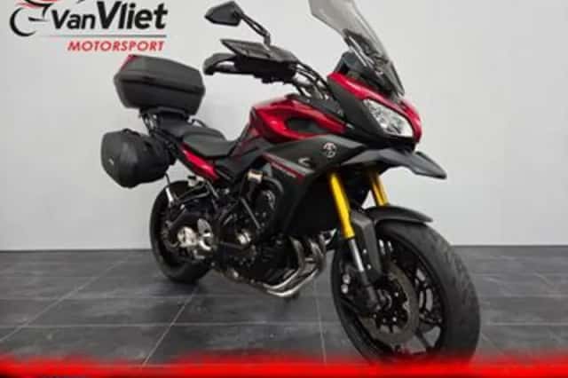 Yamaha Tracer 900 (2016) thumbnail 1