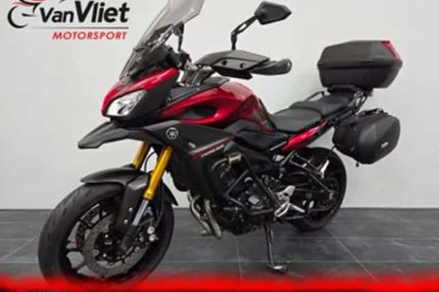 Yamaha Tracer 900 (2016) thumbnail 2