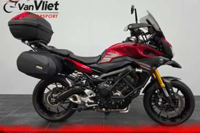 Yamaha Tracer 900 (2016) thumbnail 4