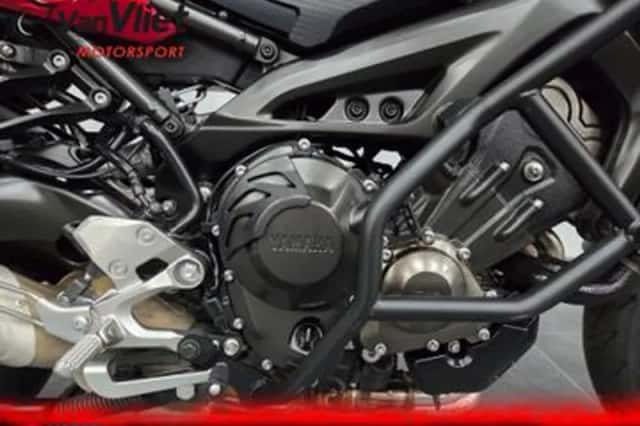 Yamaha Tracer 900 (2016) thumbnail 5