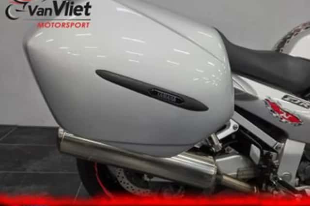 Yamaha FJR1300 (2002) thumbnail 6