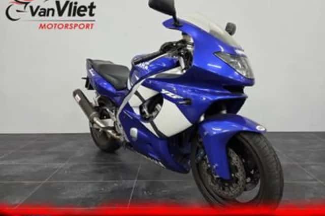 Yamaha YZF 600R Thundercat (2002) thumbnail 1