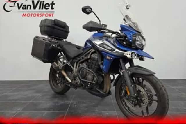 Triumph Tiger 1200 XRX (2020) thumbnail 1