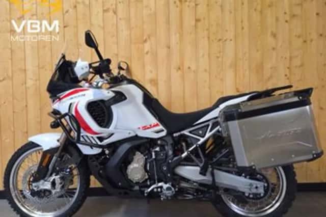 MV Agusta LXP Orioli (2025) thumbnail 4