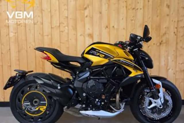 MV Agusta Dragster 800 (2025) thumbnail 1