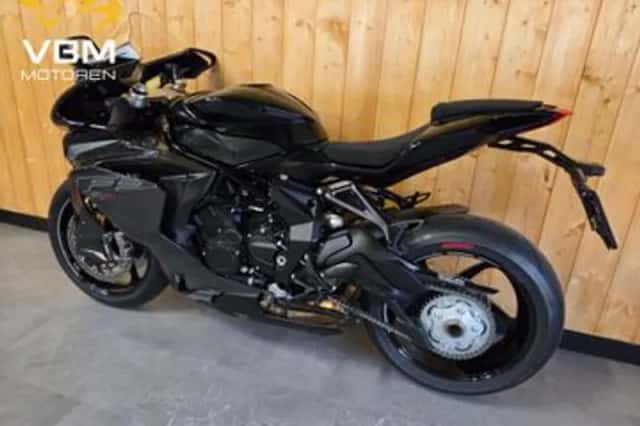 MV Agusta F3 800 (2023) thumbnail 6