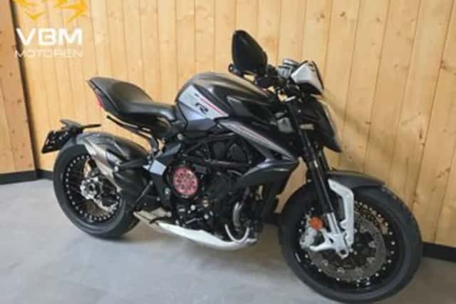 MV Agusta Dragster 800 (2021) thumbnail 2