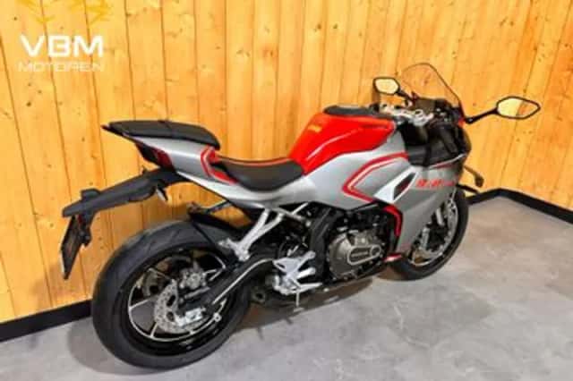 QJMotor SRK 421 RR (2026) thumbnail 3