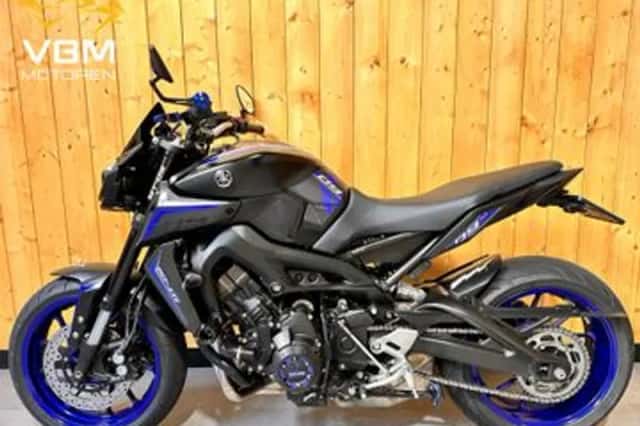 YAMAHA MT 09 ABS (2020) thumbnail 4