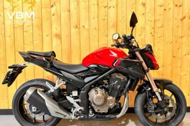 Honda CB500F (2022) thumbnail 1