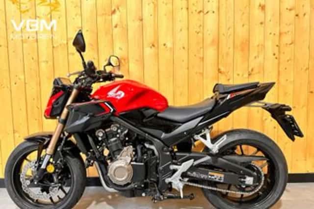 Honda CB500F (2022) thumbnail 4