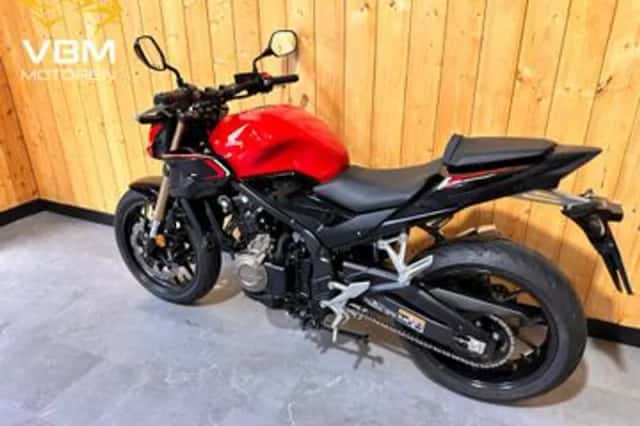 Honda CB500F (2022) thumbnail 6