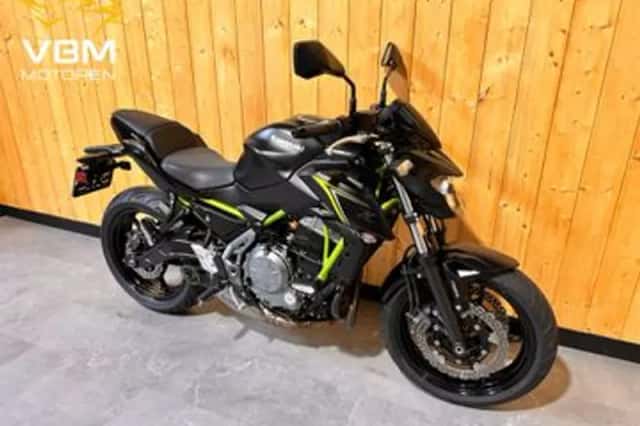 Kawasaki Z650 (2018) thumbnail 2