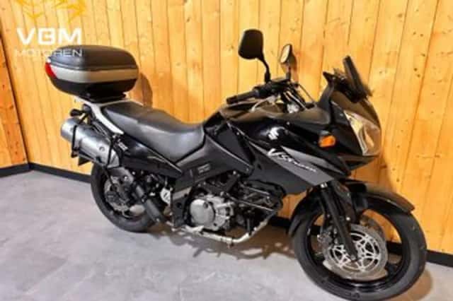 Suzuki V Strom DL 650 (2004) thumbnail 2