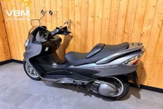 Suzuki AN 400 Burgman (2008) thumbnail 6