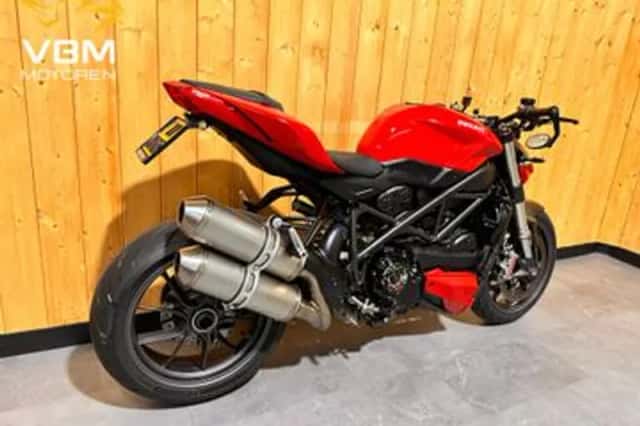Ducati Streetfighter 1098 (2010) thumbnail 3