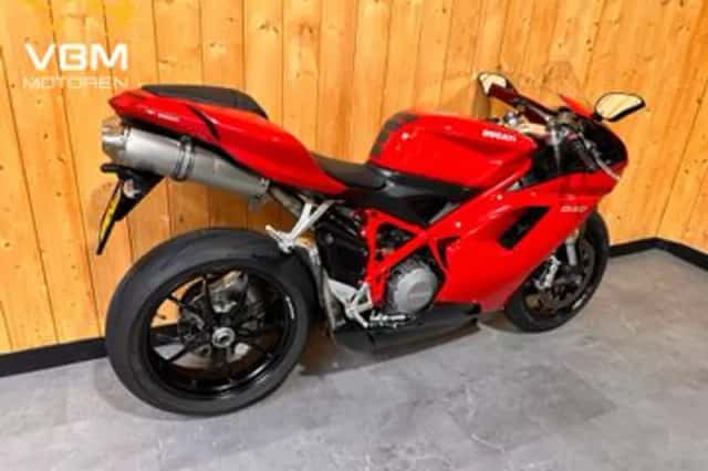 Ducati 848 (2009) thumbnail 3