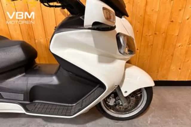 Suzuki AN 650 Burgman Executive (2011) thumbnail 6