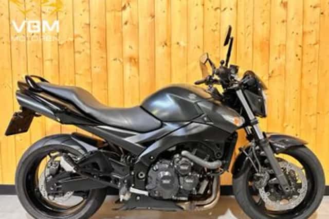 Suzuki GSR600 (2009) thumbnail 1