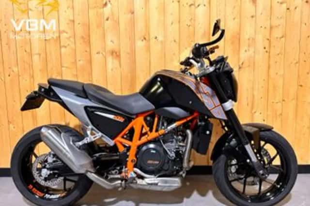 KTM 690 Duke (2013) thumbnail 1