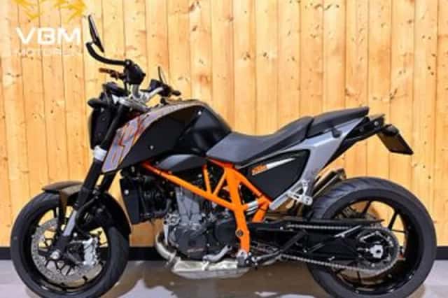 KTM 690 Duke (2013) thumbnail 4