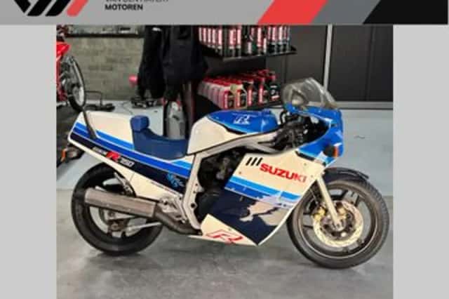 Suzuki GSX-R750 (1985) thumbnail 3