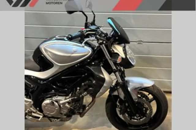 Suzuki SFV 650 Gladius (2011) thumbnail 2