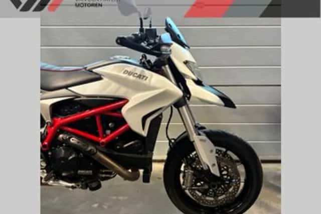 Ducati Hypermotard 939 (2016) thumbnail 2