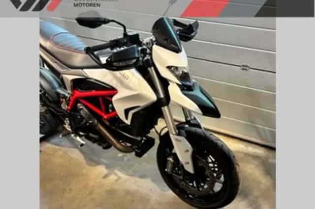 Ducati Hypermotard 939 (2016) thumbnail 4