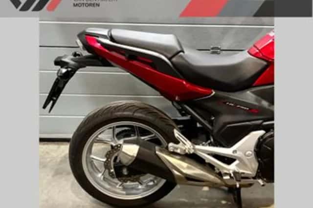 Honda NC750X (2017) thumbnail 4