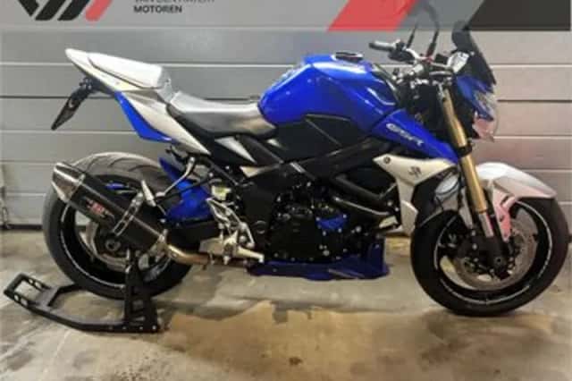 Suzuki GSR750 (2014) thumbnail 1