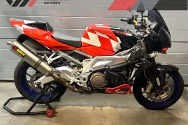 Aprilia Tuono 1000 R (2008) thumbnail 1