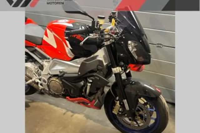 Aprilia Tuono 1000 R (2008) thumbnail 2