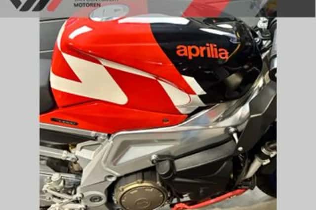 Aprilia Tuono 1000 R (2008) thumbnail 5